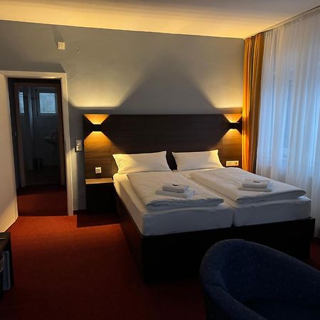 Altes Doktorhaus - Hotel Garni Willingen  Eksteriør billede